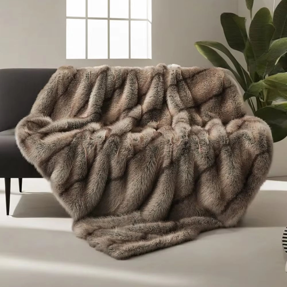 "Indulge in Luxury: Plush Faux Fox Fur Blanket for Beds & Sofas"