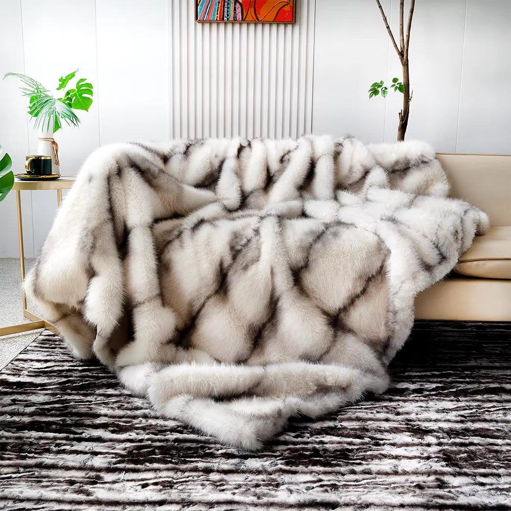 "Indulge in Luxury: Plush Faux Fox Fur Blanket for Beds & Sofas"